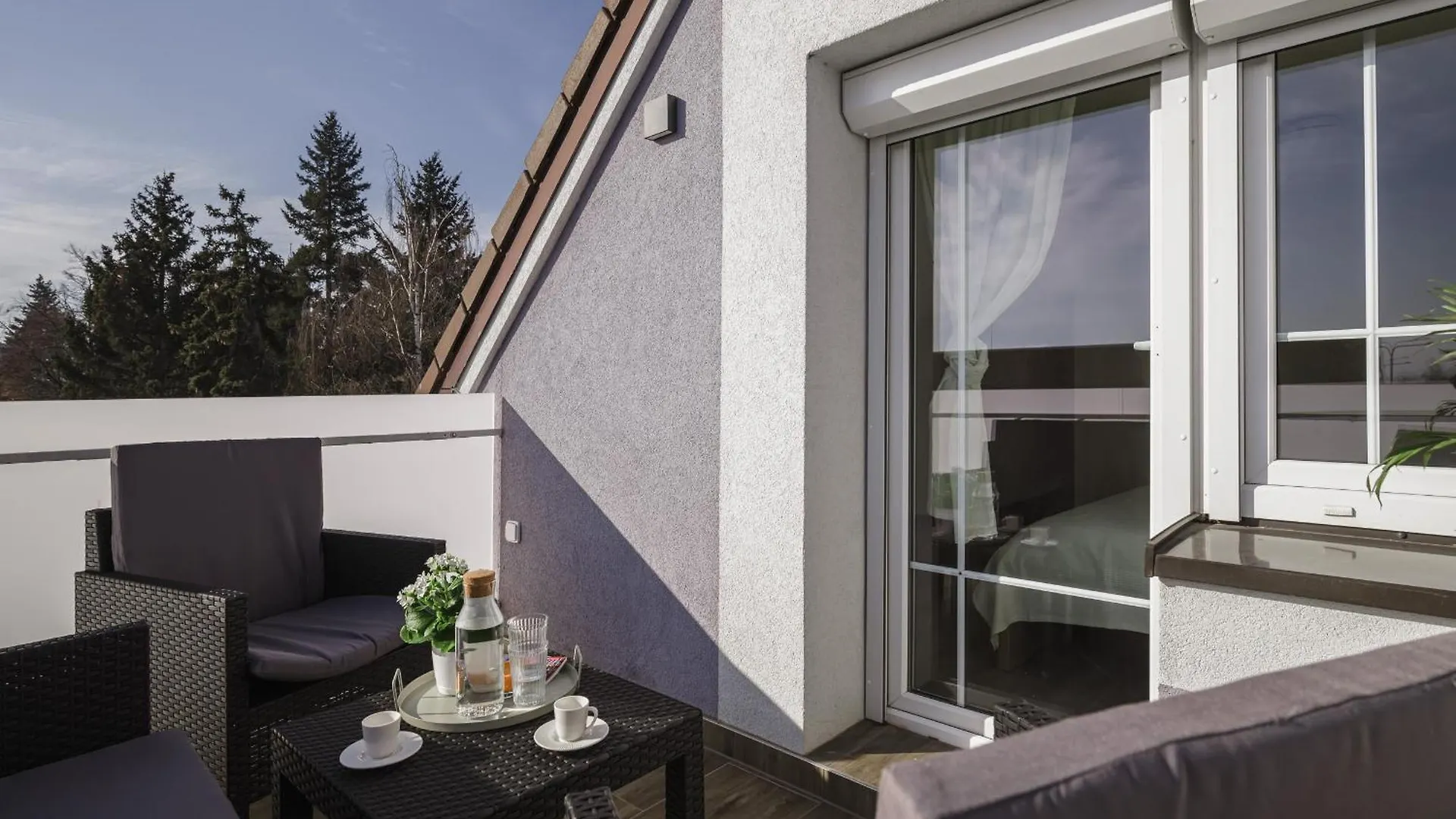 Tatil Evi Spacious 4-Story Home With Sauna & Garden Prag Çek Cumhuriyeti