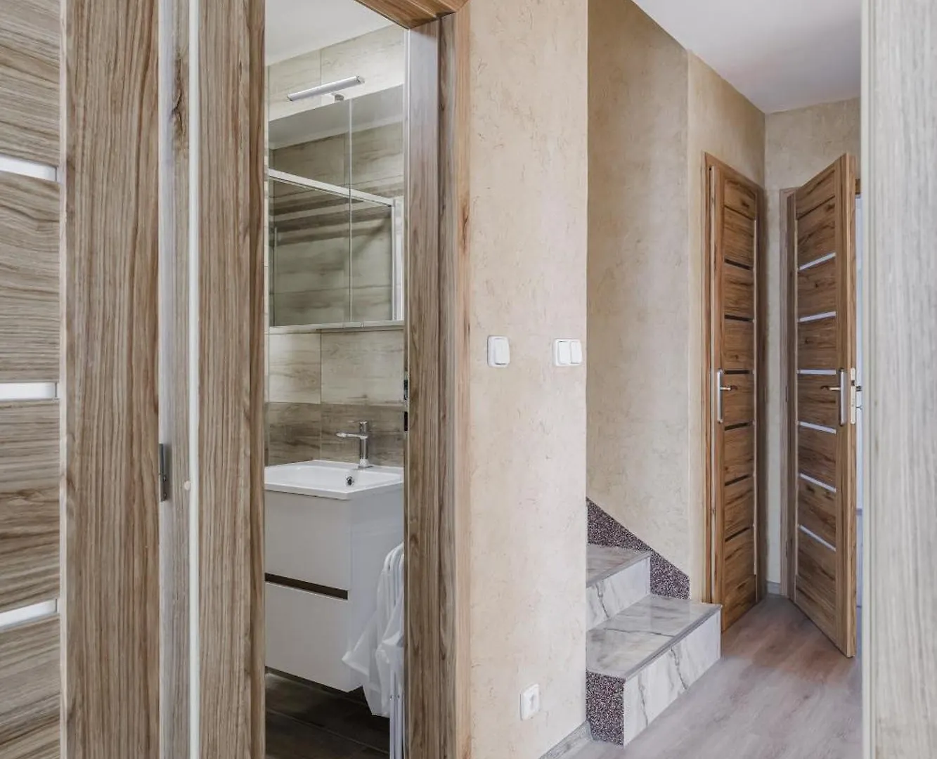 Spacious 4-Story Home With Sauna & Garden Prága Nyaraló